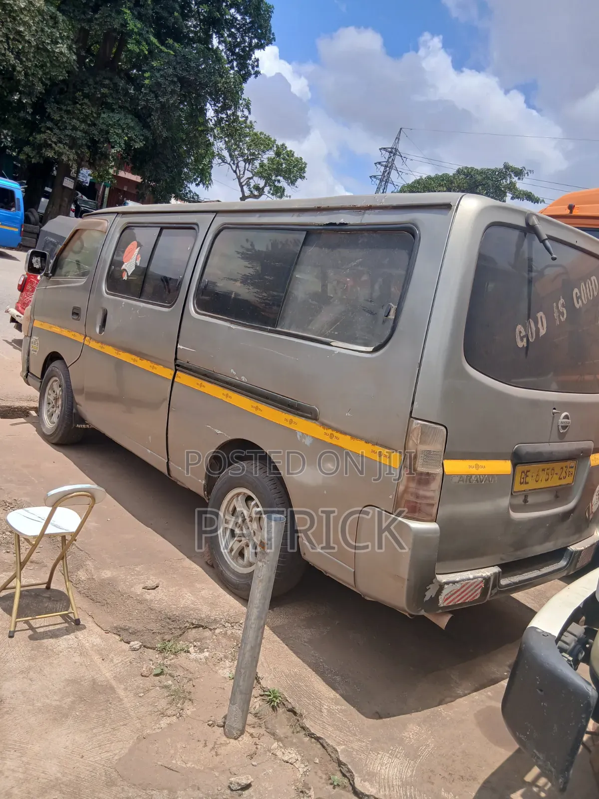 Nissan Caravan (Urvan) 2010 Grey