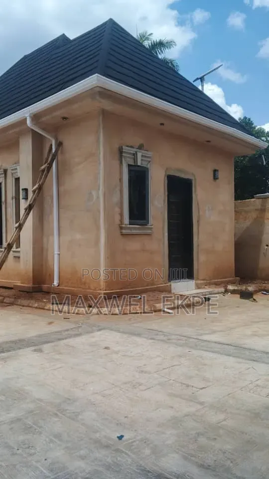 Affordable Roof Gutter System
