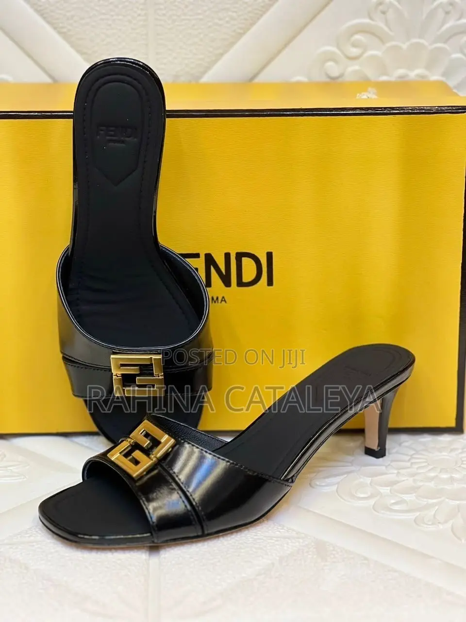 Ladies Shoes 3389