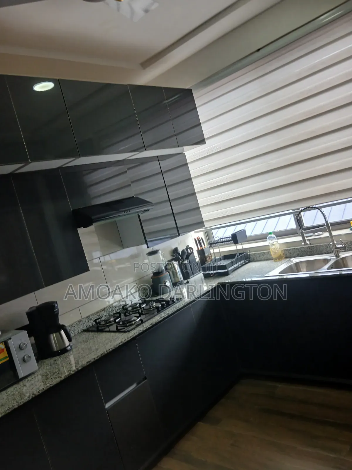 Furnished 6bdrm Apartment in Adventures, Mile 7 for rent