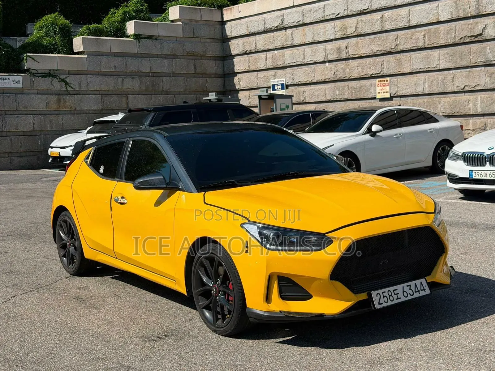 Hyundai Veloster 2018 Yellow