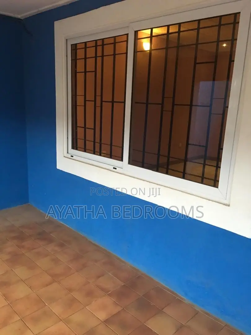 3bdrm House in Modern Properties, Sakumono for rent