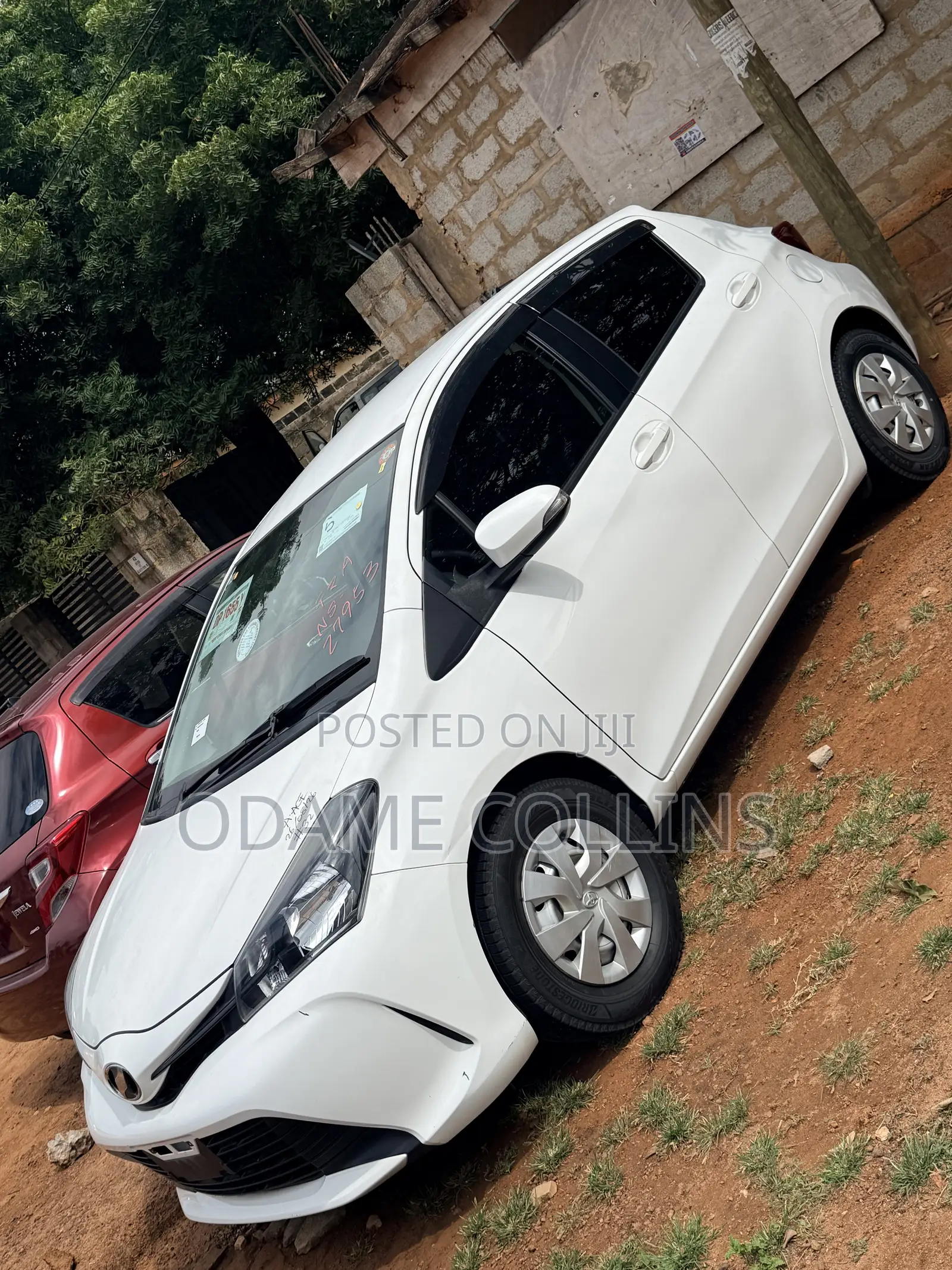 Toyota Vitz 1.3 FWD 5dr 2016 White