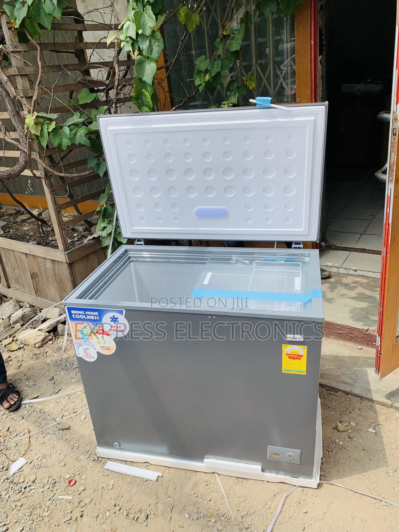 Text Us Single Door Nasco 318l Chest Freezer - NAS-425FL - Silver