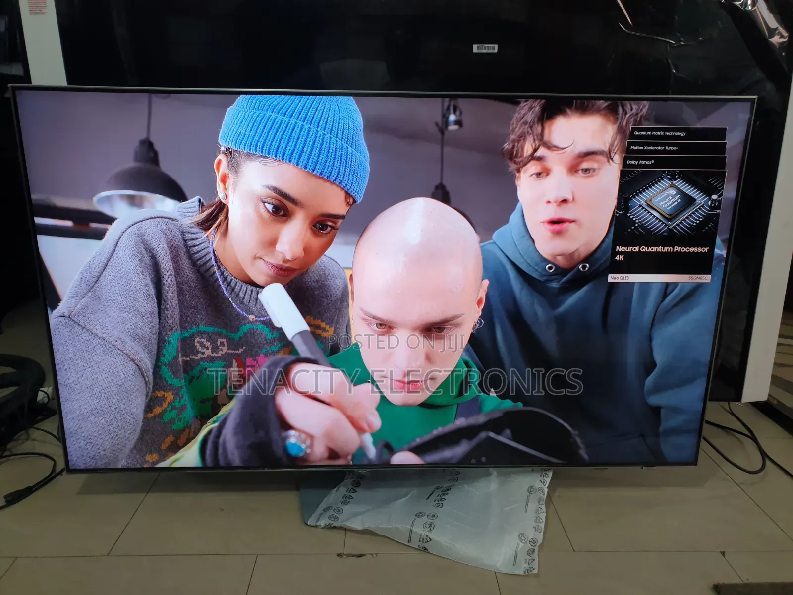 New Neo Qled Samsung 55"uhd HDR Smart Satellite TV