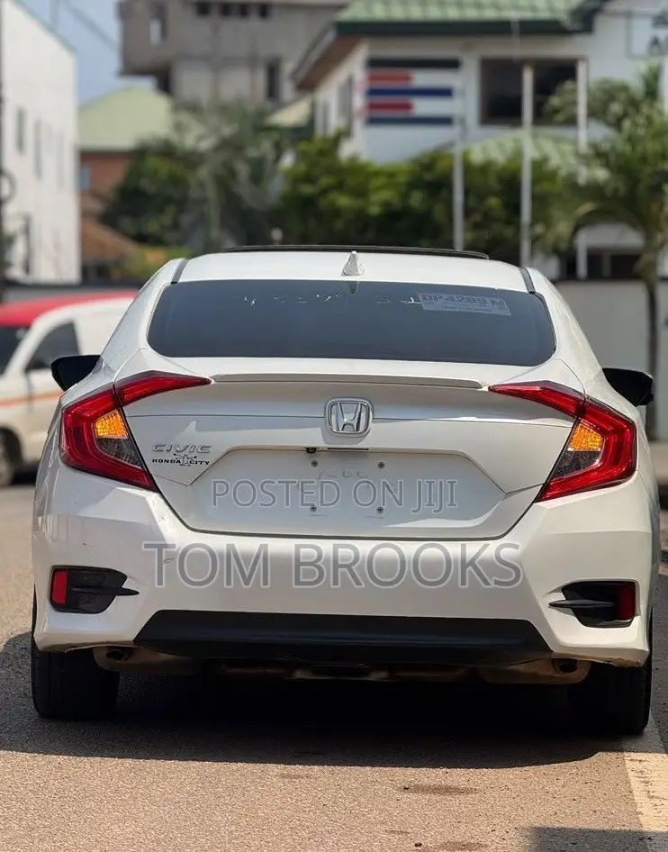 Honda Civic 2017 White