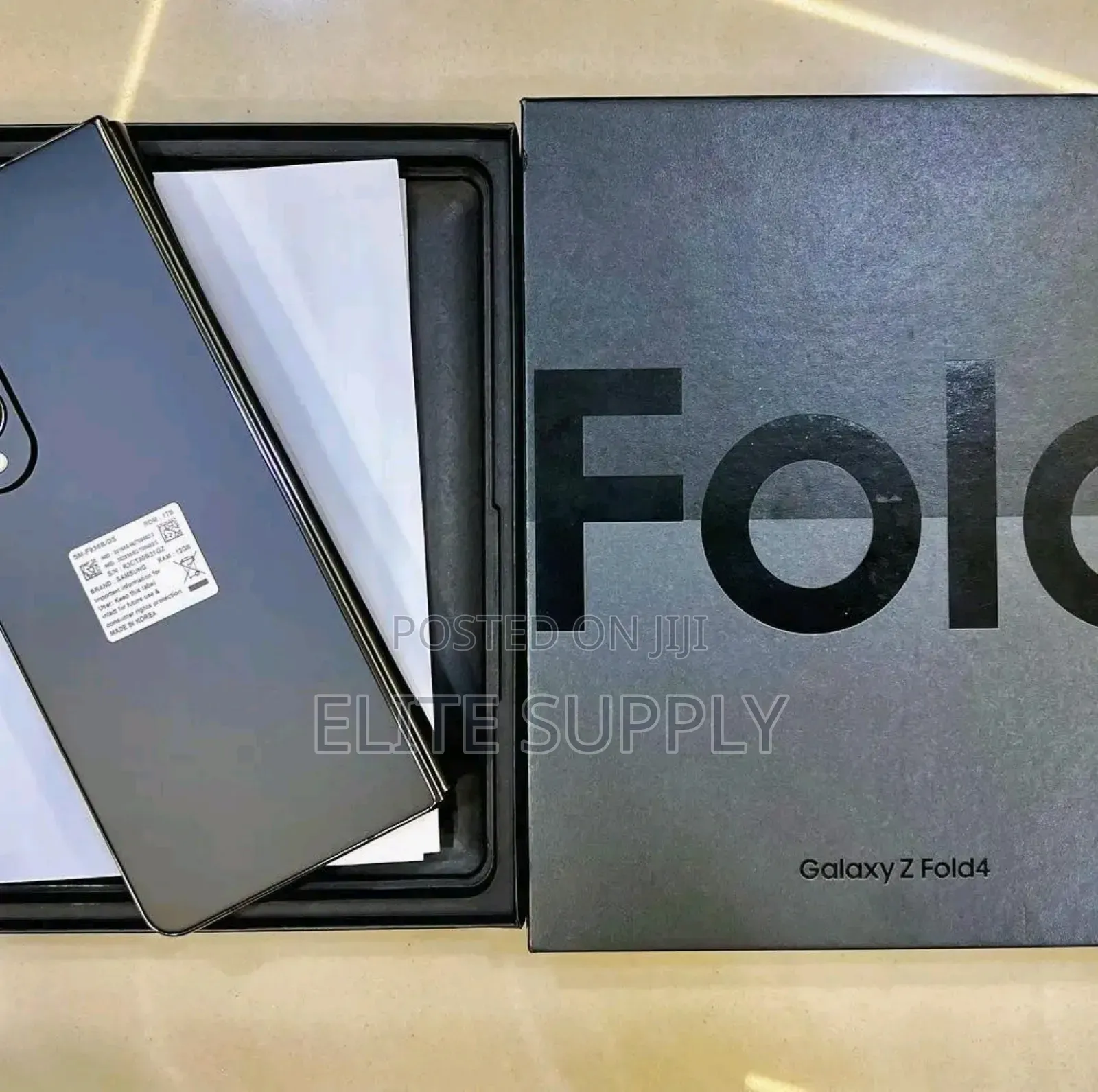 New Samsung Galaxy Z Fold4 512 GB Black