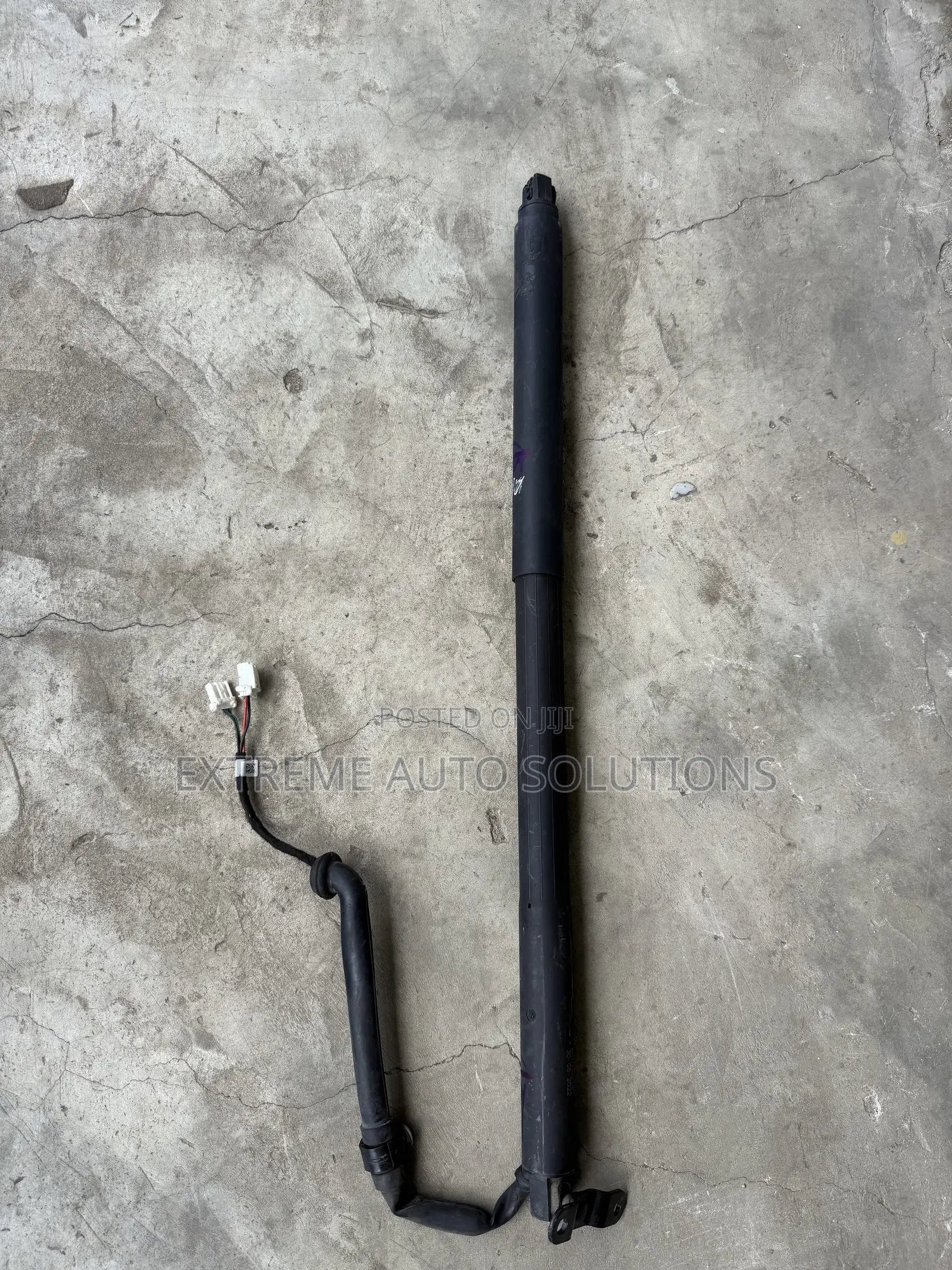 Honda CRV 2025 Driver Tailgate Shock / Power Strut