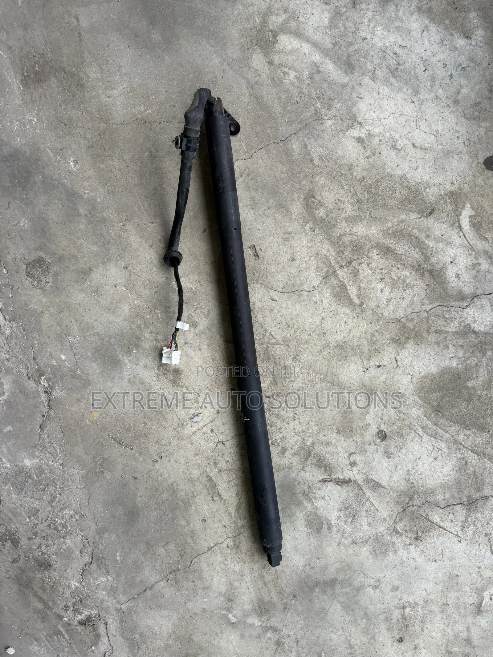 Honda CRV 2025 Driver Tailgate Shock / Power Strut