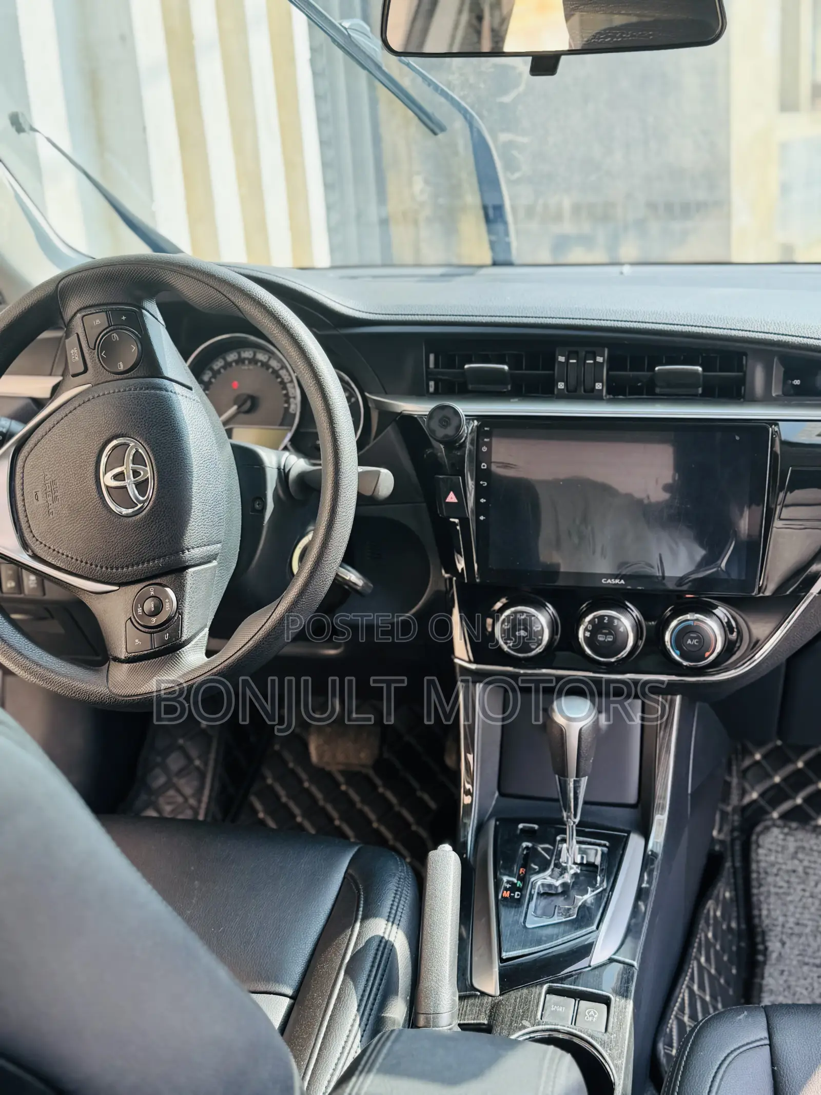 Toyota Corolla L 4dr Sedan (1.8L 4cyl CVT) 2017 Gray