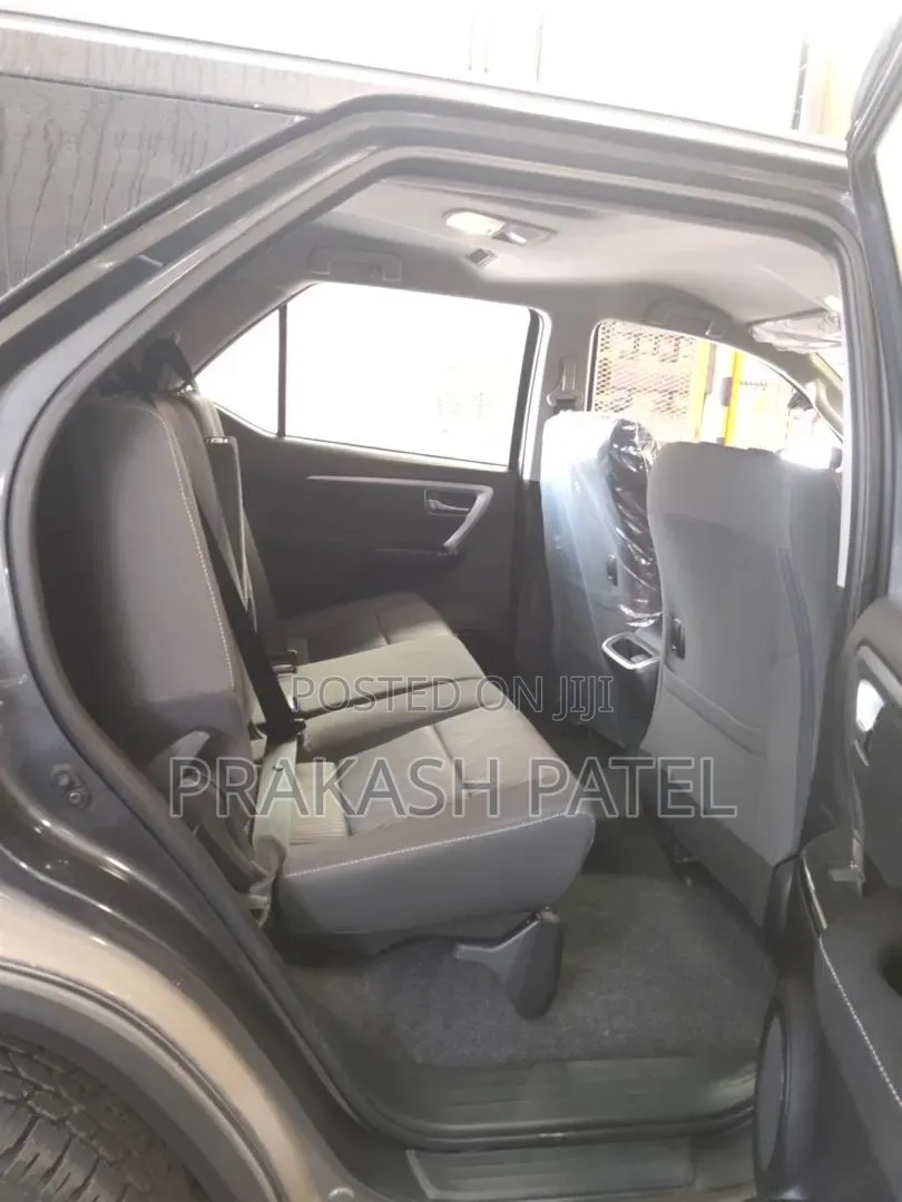 New Toyota Fortuner 2025 Black