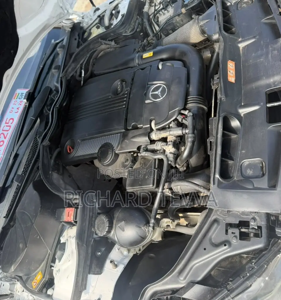 Mercedes-Benz C250 2014 White