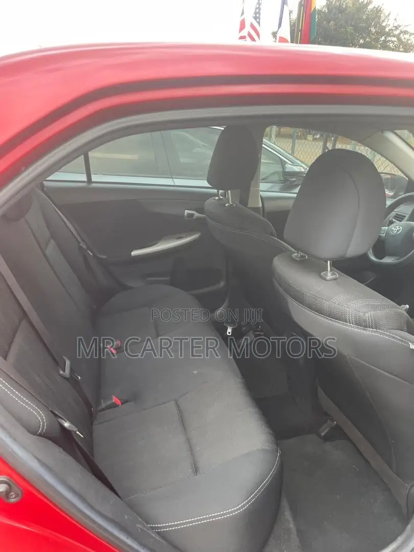 Toyota Corolla S Special Edition 4dr Sedan (1.8L 4cyl 4A) 2013 Red