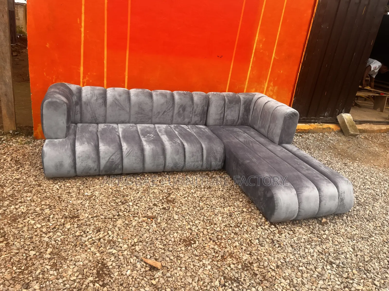 Comfortable Sectional Sofa Chair