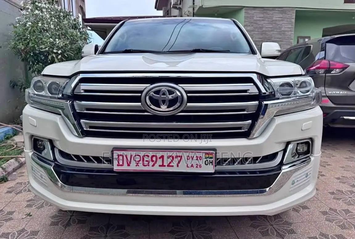 Toyota Land Cruiser 2019 Gray