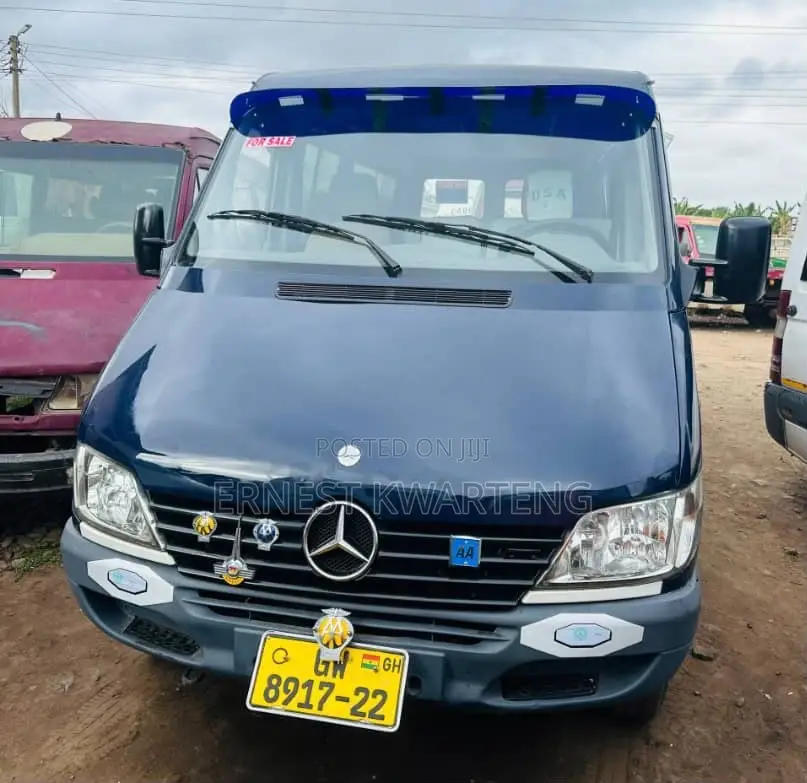 Mercedes-Benz Sprinter 2004 Black