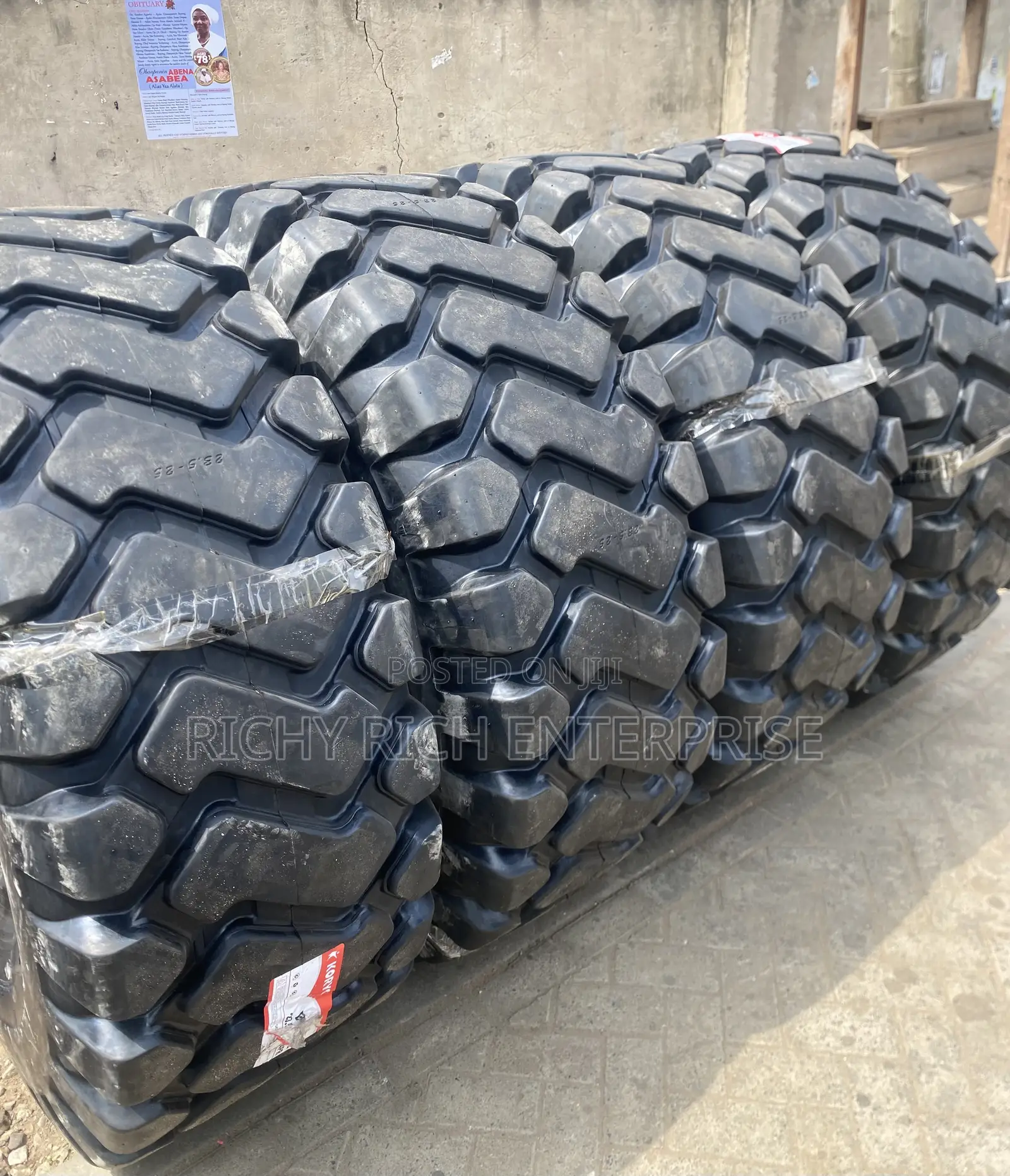 Brand New 23.5r25 Heavy-Duty Otr Tyres
