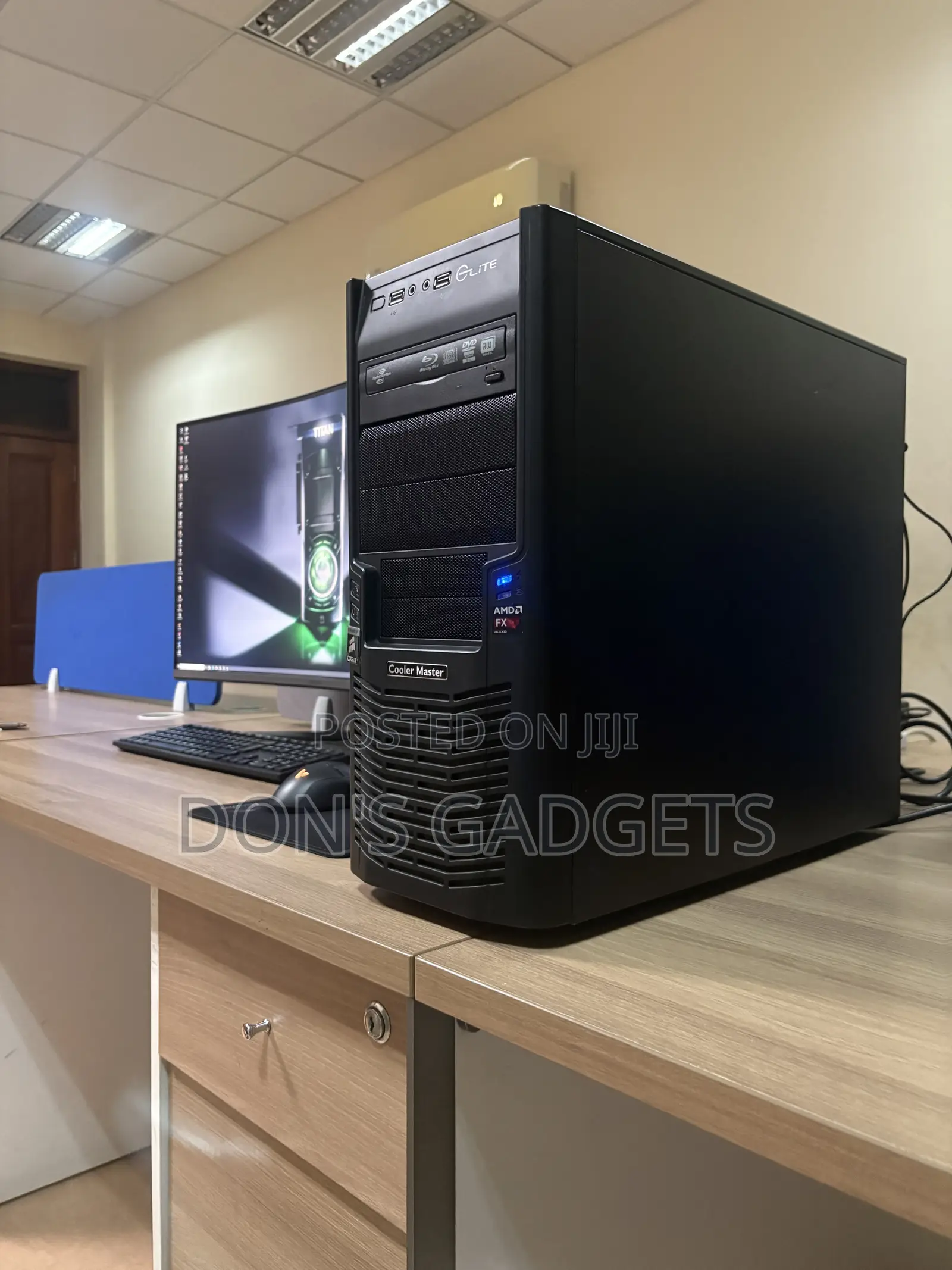 Desktop Computer Asus 16GB HDD+SSD 500GB