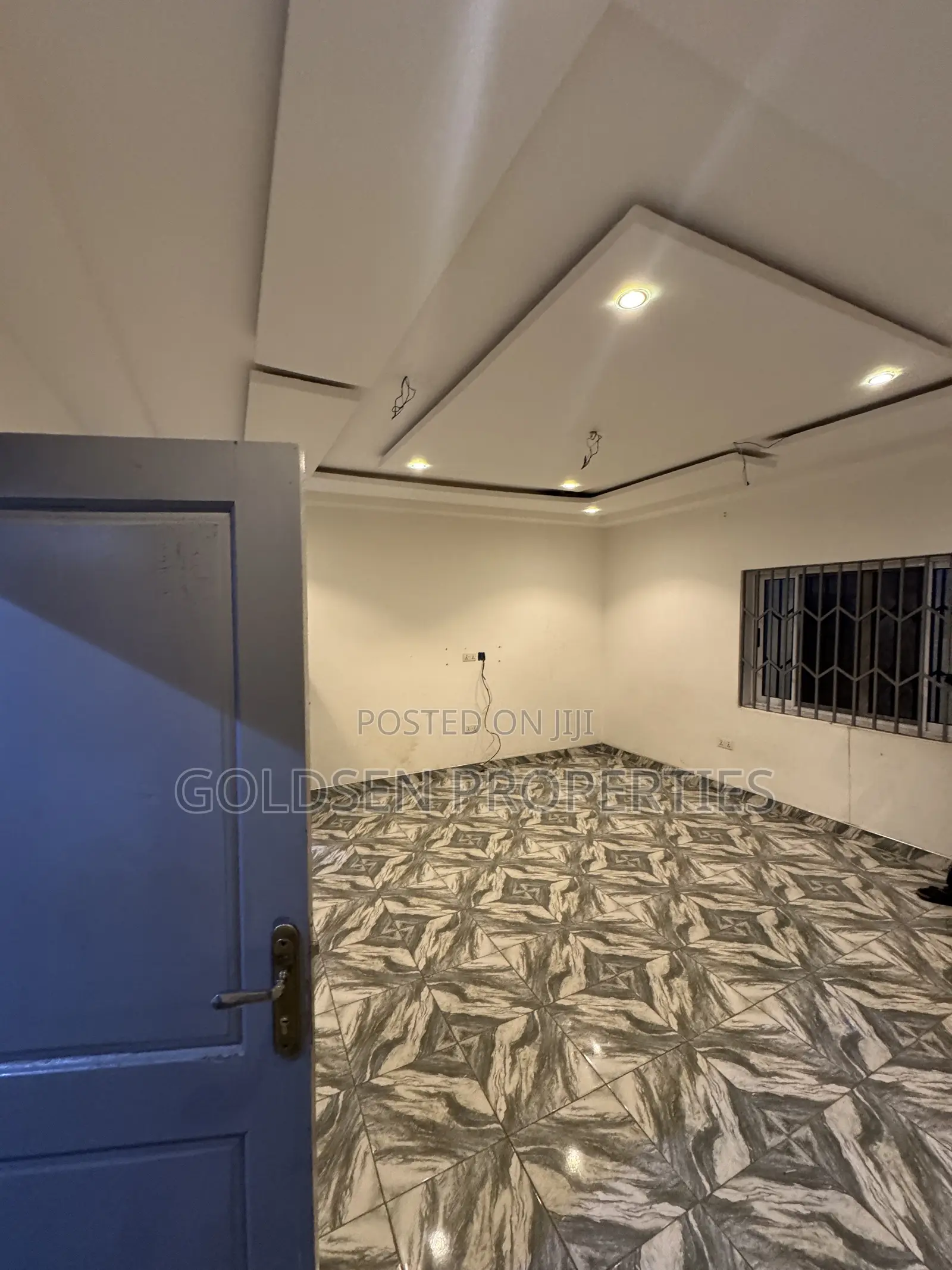 2bdrm Apartment in Sowutwuom for rent