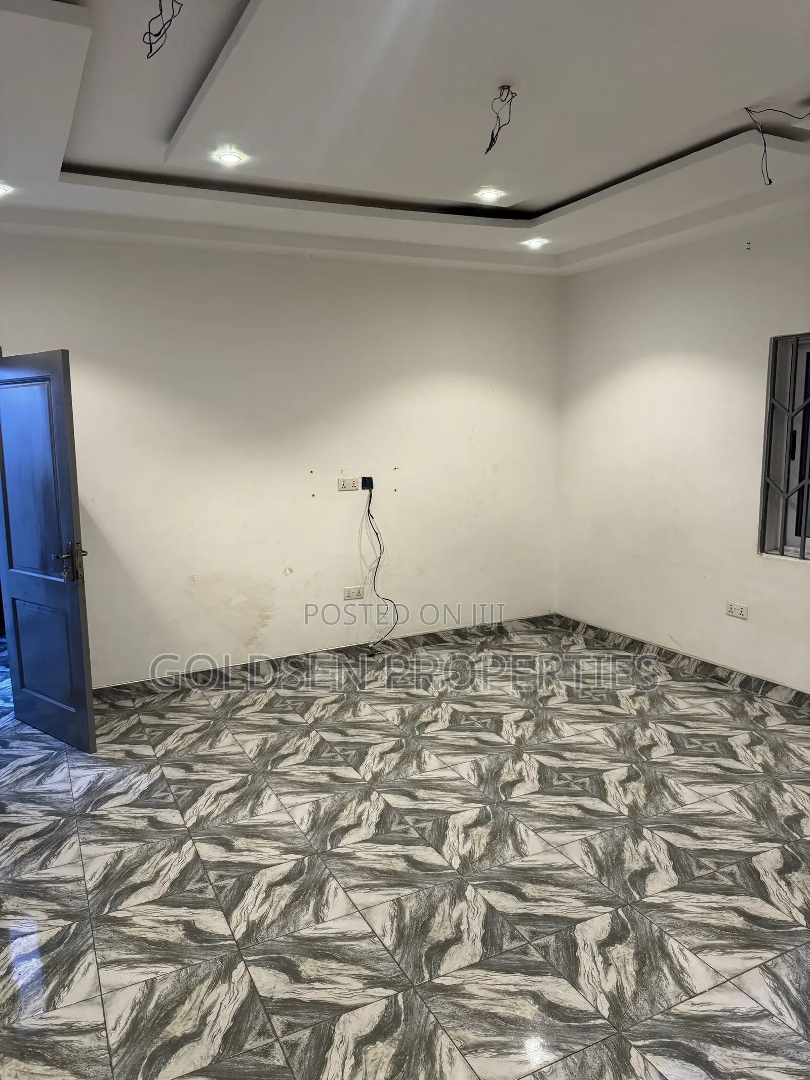 2bdrm Apartment in Sowutwuom for rent