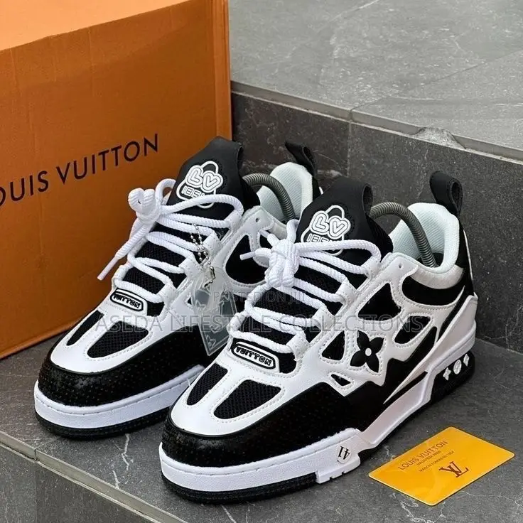 Louis Vuitton Sneakers