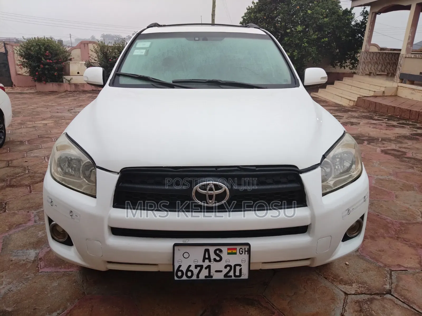 Toyota RAV4 2012 White