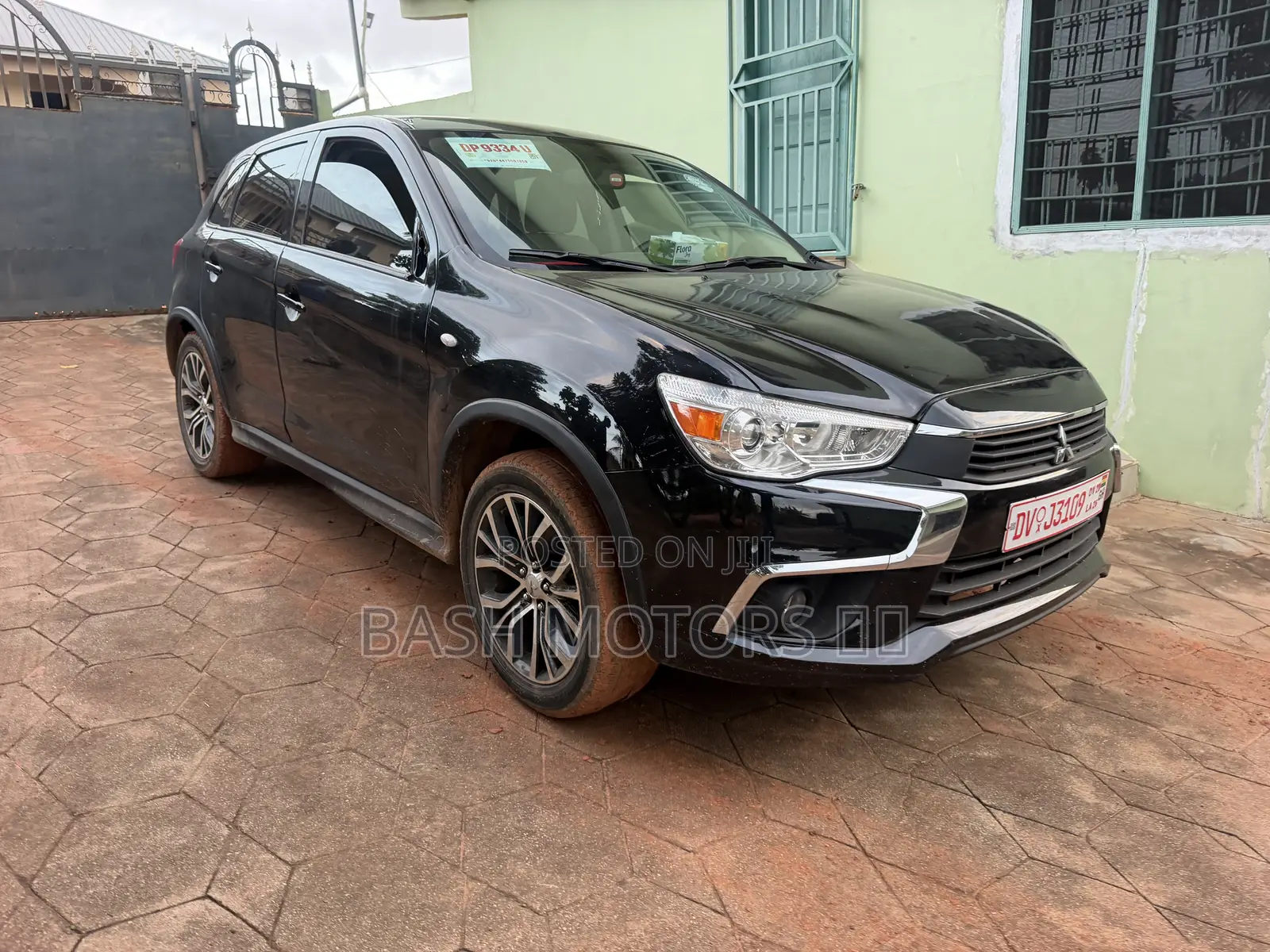 Mitsubishi Outlander 2017 Black