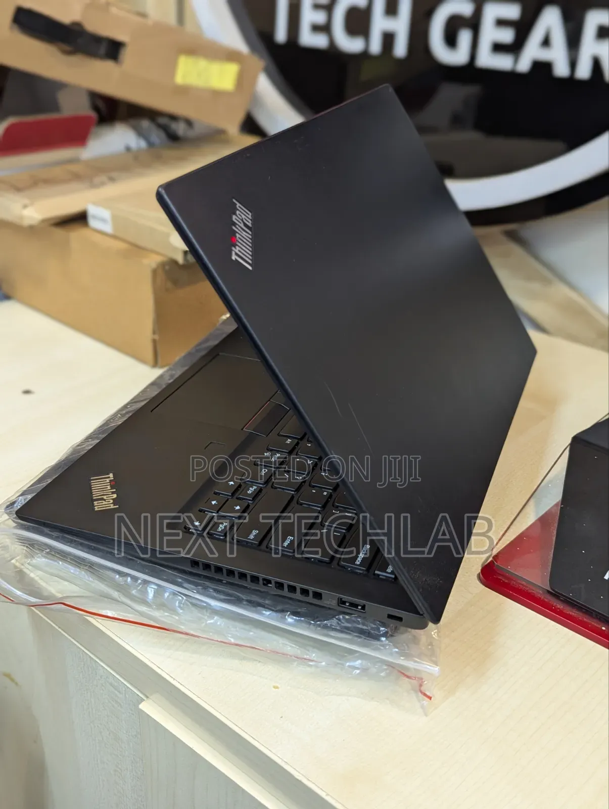 Laptop Lenovo ThinkPad T14s Gen 1 16GB Intel Core i7 SSD 256GB