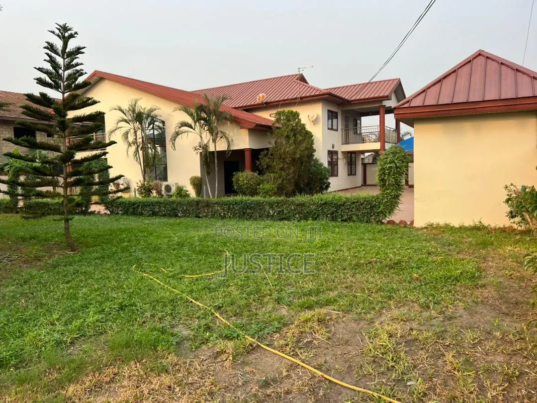 5bdrm Mansion in Scc Weija, West Hills Mall Area for sale