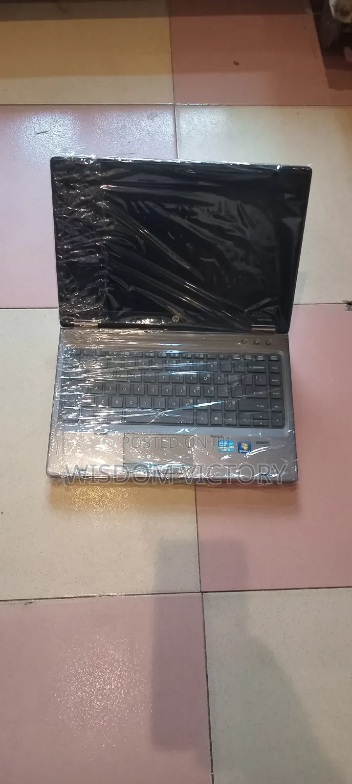 New Laptop HP 14-dq2031tg 8GB Intel Core i5 HDD 500GB