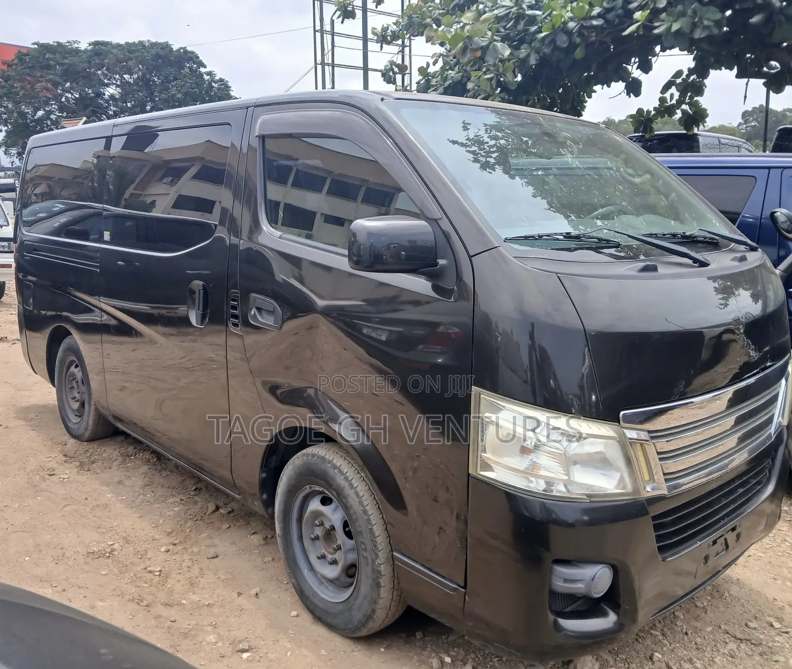 Nissan NV200 2010 Black