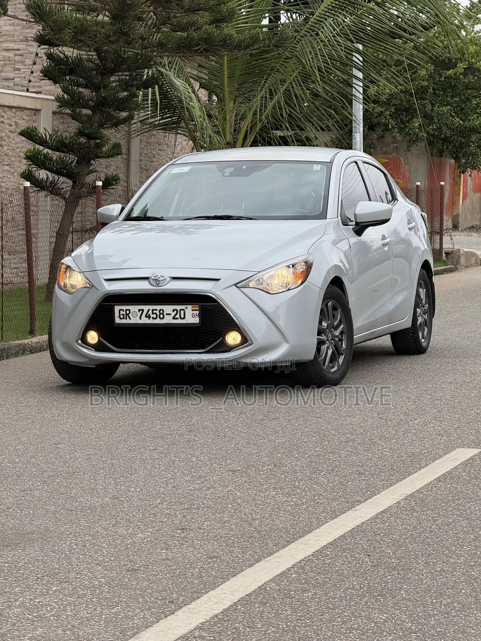 Toyota Yaris iA 1.5 FWD 2019 Gray