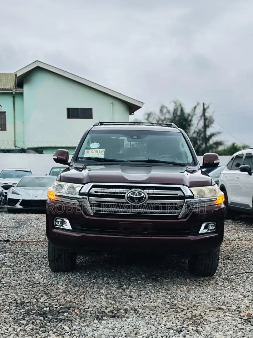 Toyota Land Cruiser 4.5 V8 GXR 2015