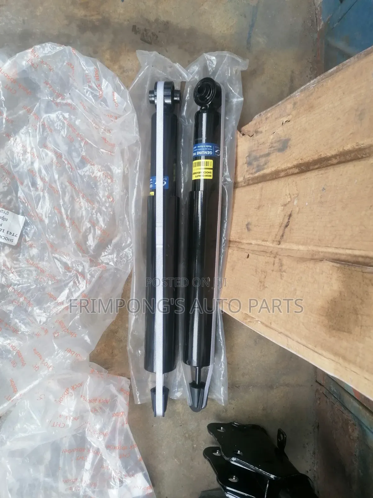 Toyota Rav 4 Back Shock Absorbers 2008 to 2017