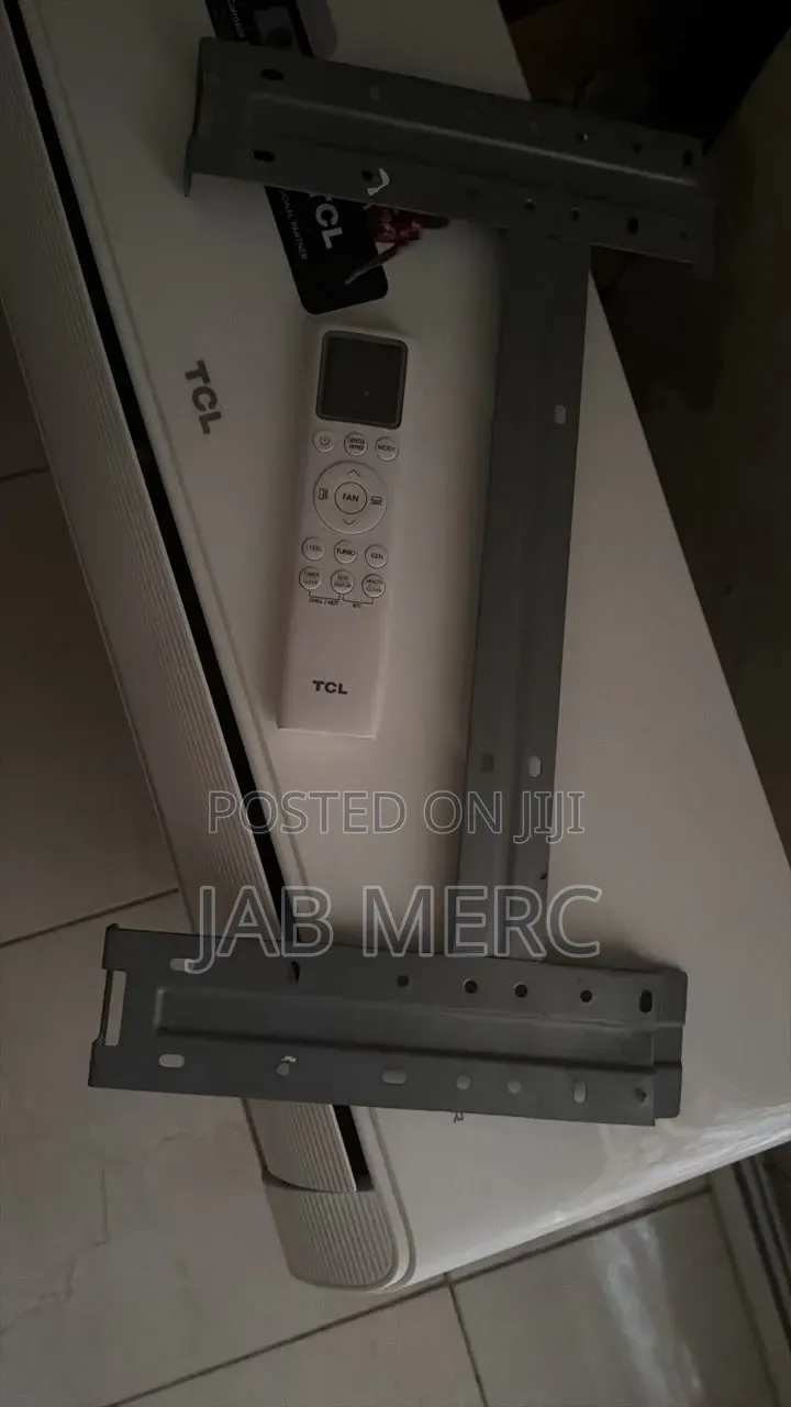 Used 1.5hp TCL Inverter Air Conditioner Used for 8 Months With Remote