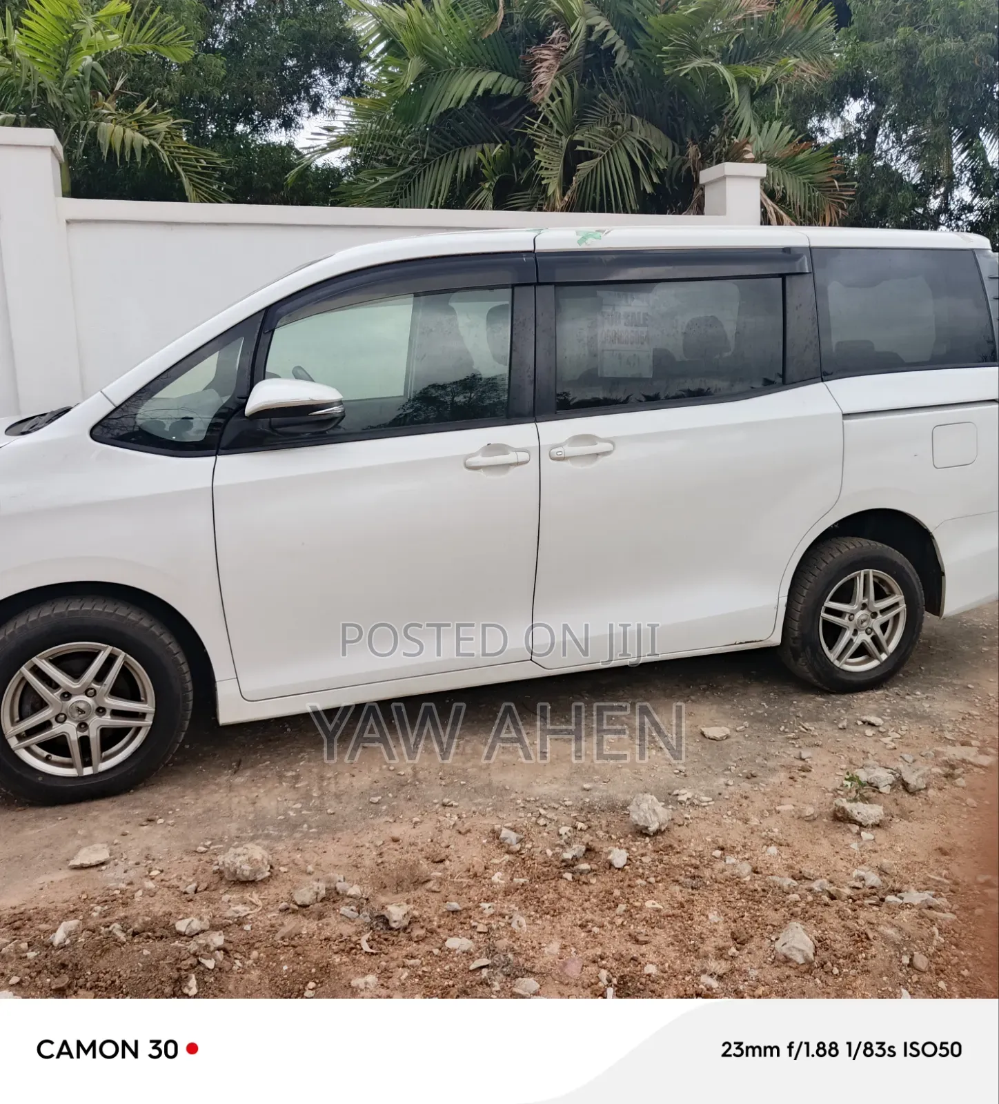 Toyota Voxy 2016 White