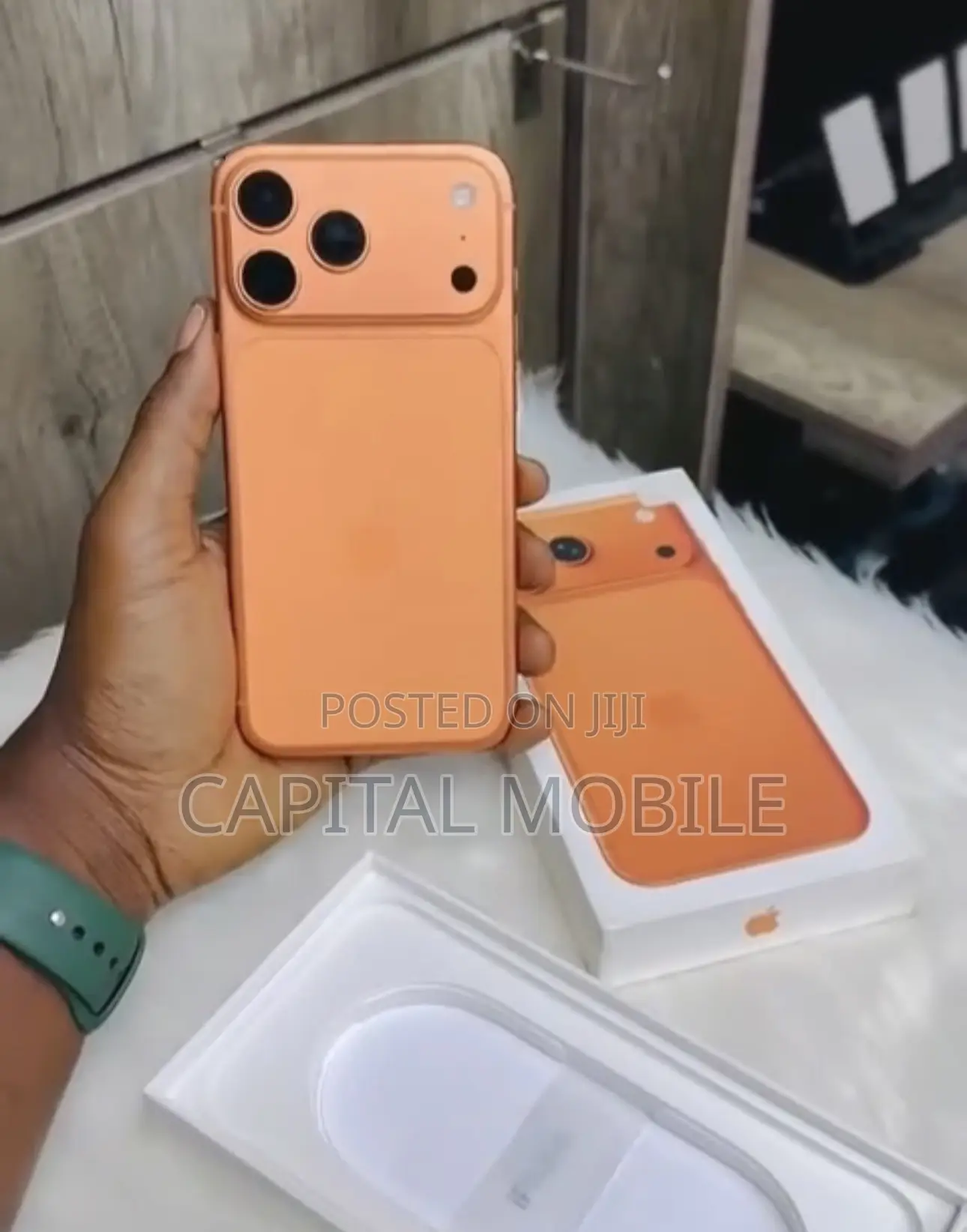 New Apple iPhone 17 Pro Max 1 TB Orange