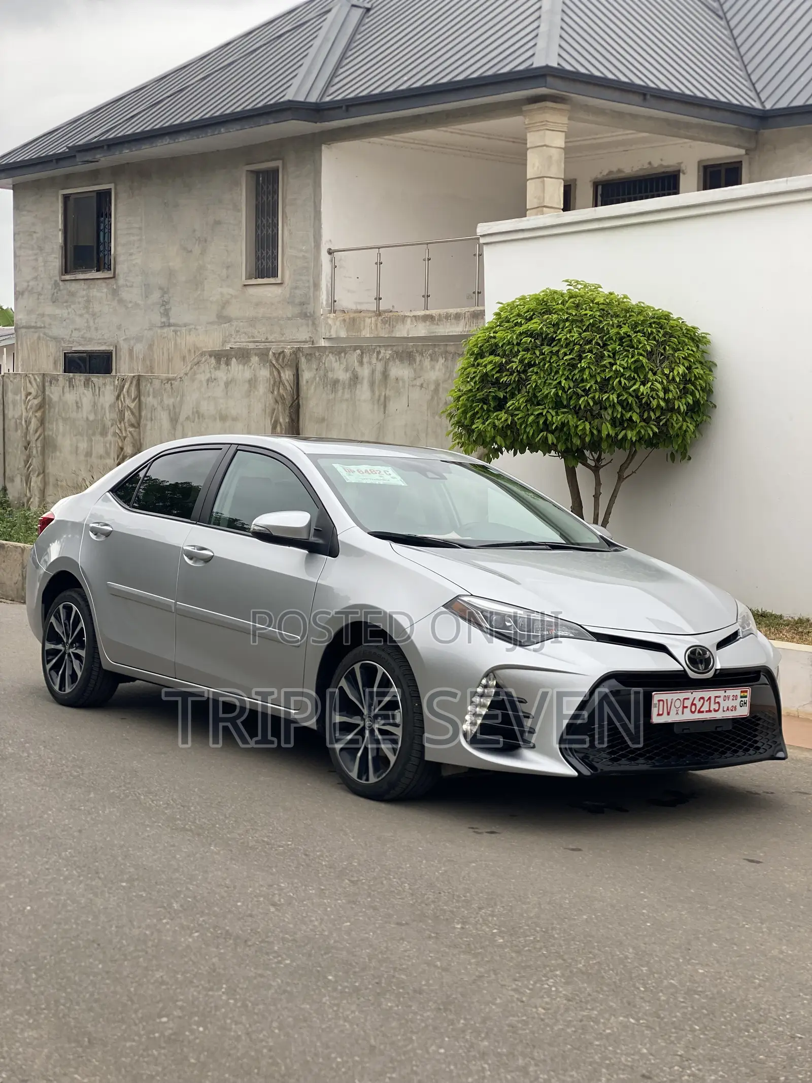 Toyota Corolla 2019 Silver