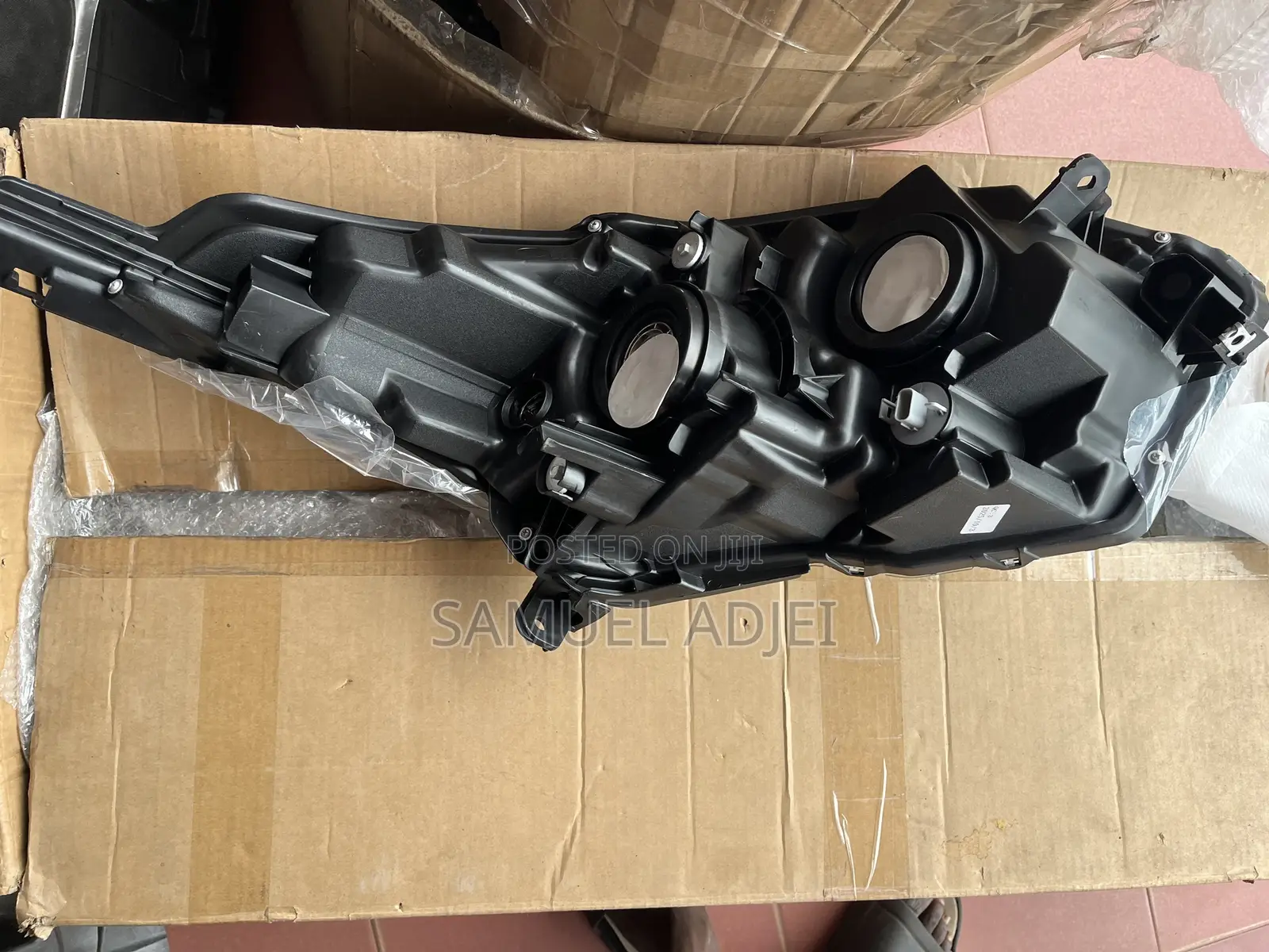 Honda HRV 2020 to 2022 Headlight Half Led.