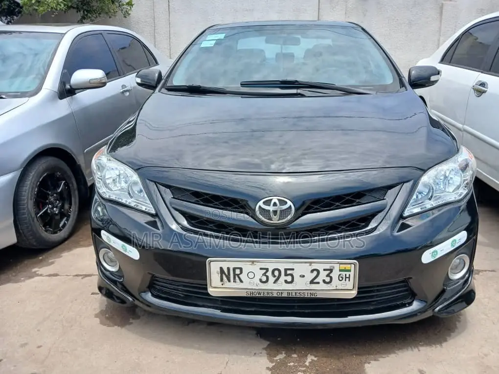 Toyota Corolla S 4dr Sedan (1.8L 4cyl 4A) 2013 Gray