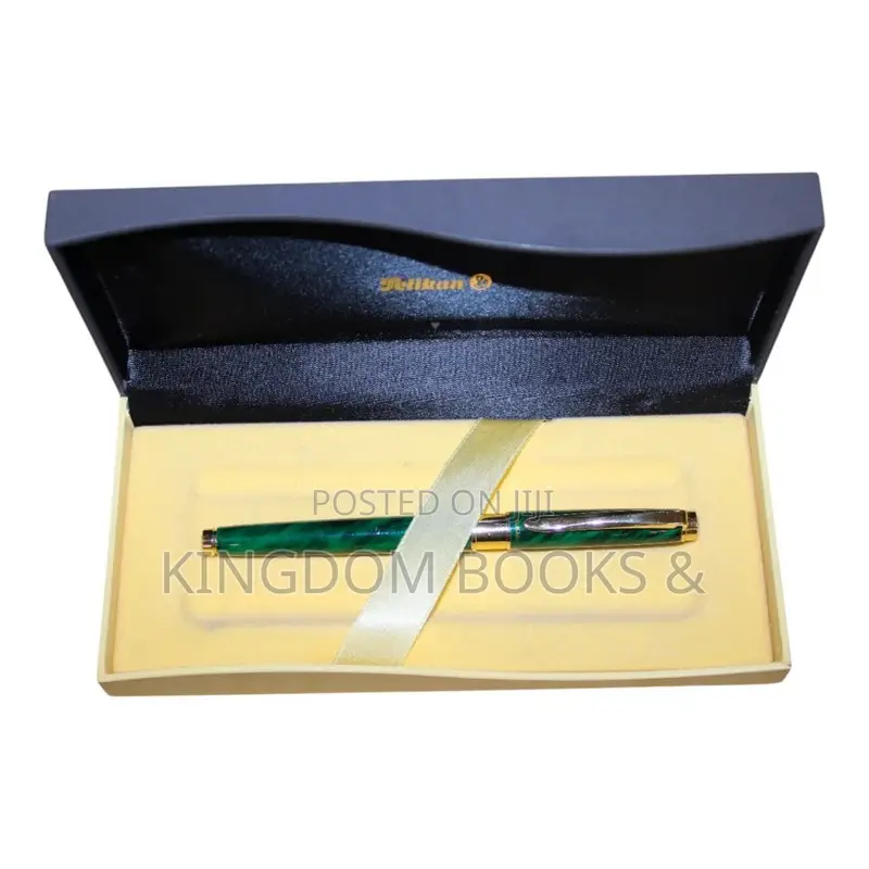 Pelikan Classic M200 Marbled Green Fountain Pen With Gift Box