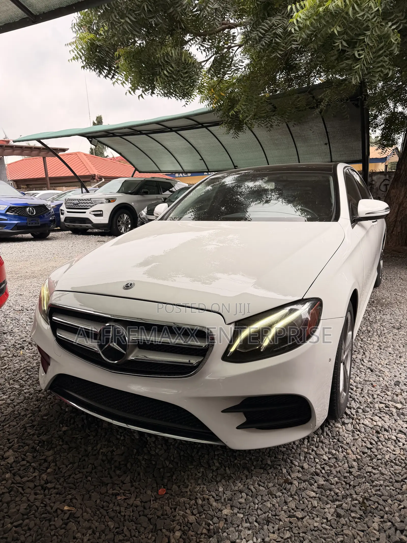 Mercedes-Benz E300 2018 White