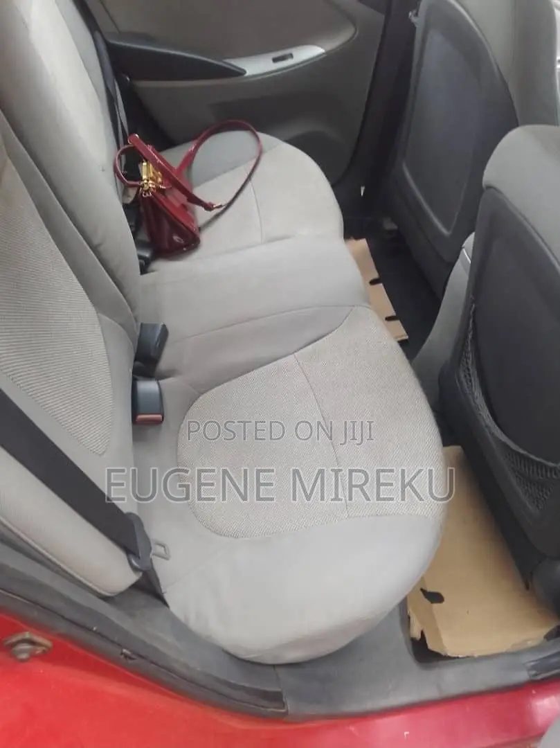 Hyundai Accent 2013 Red