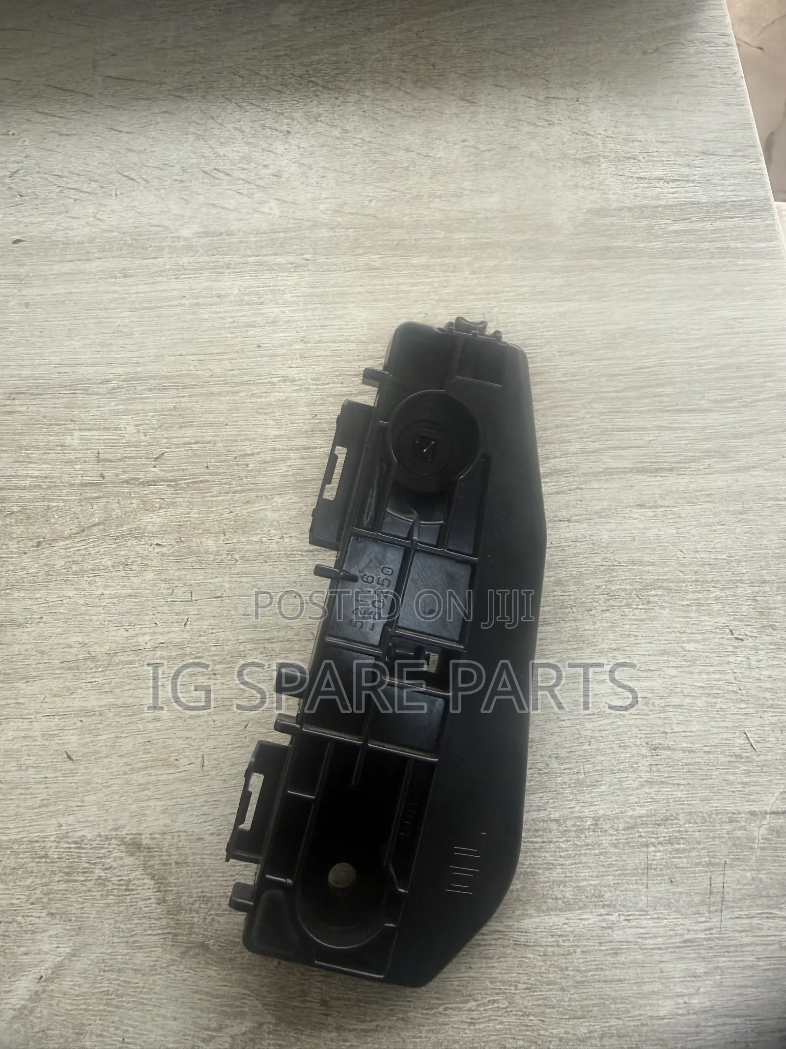Toyota Land Cruiser Lc 200 2016-2020 Front Bumper Bracket Pair