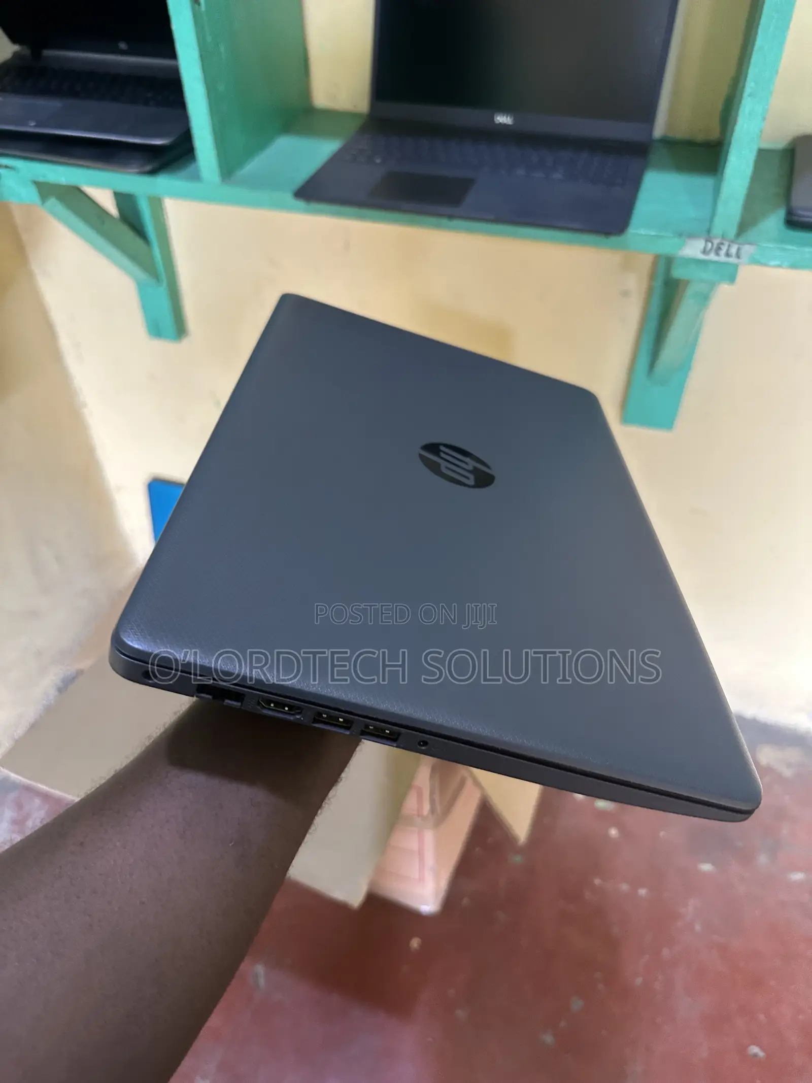 Laptop HP 255 8GB AMD SSD 256GB