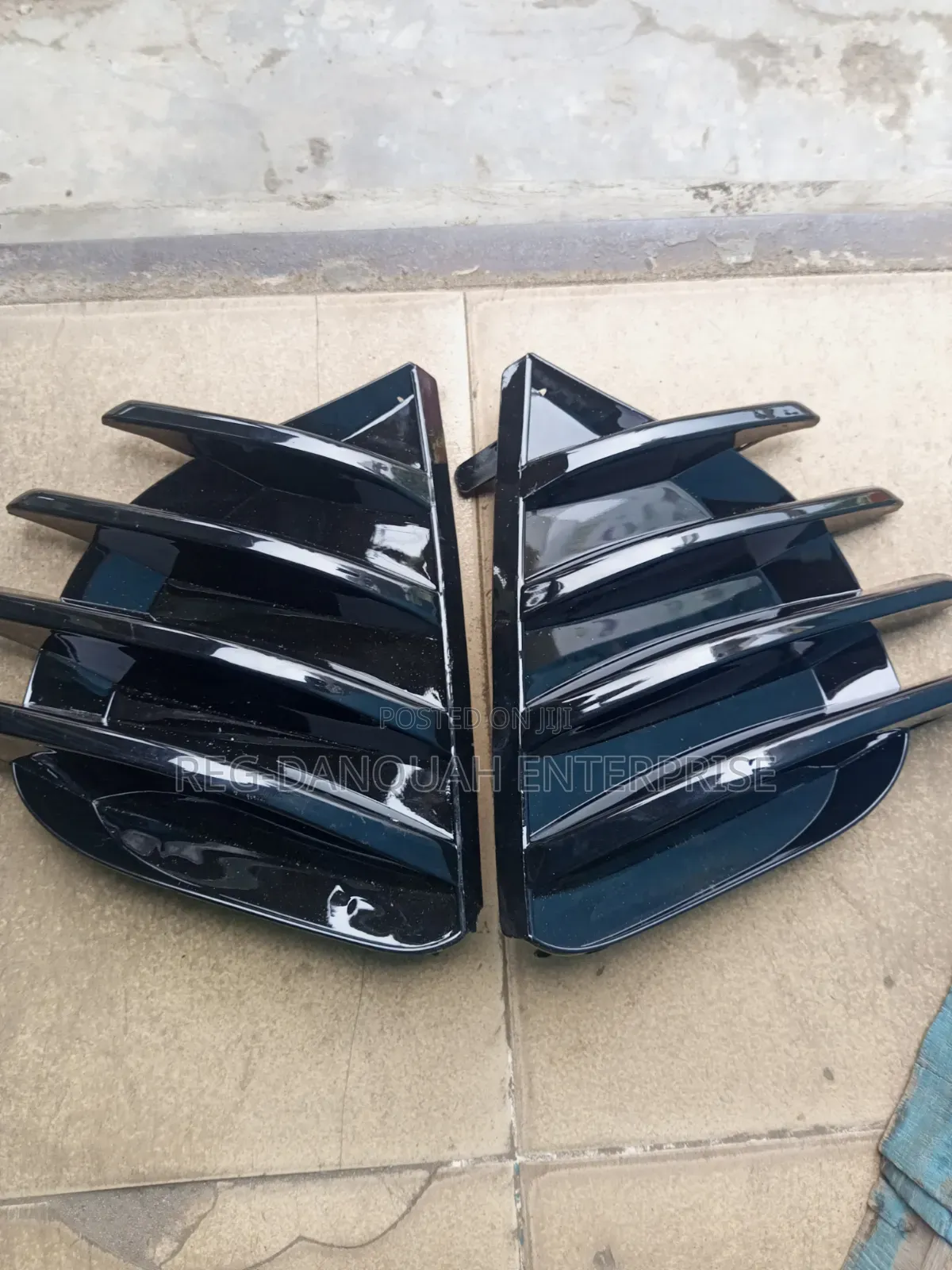 Toyota Corolla 2017 Fog Light and Cover