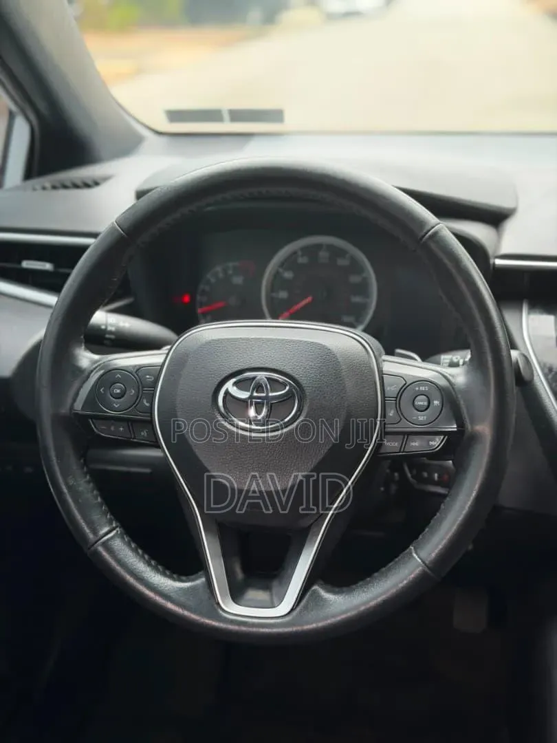 Toyota Corolla 2022 White