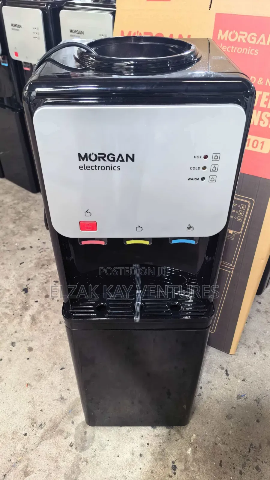 Hot and Cold Water Dispenser With Fridge