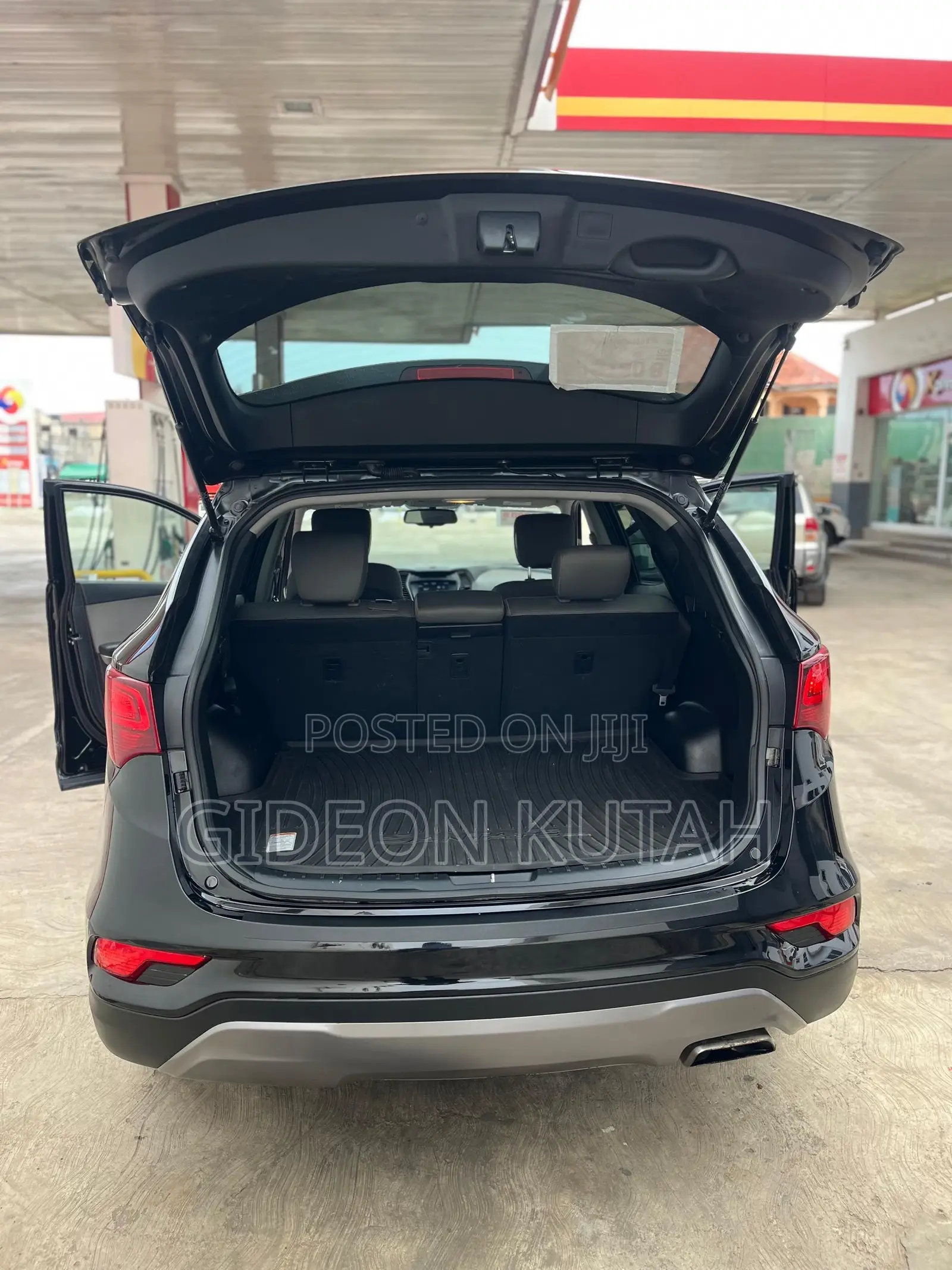 Hyundai Santa Fe 2018 Black