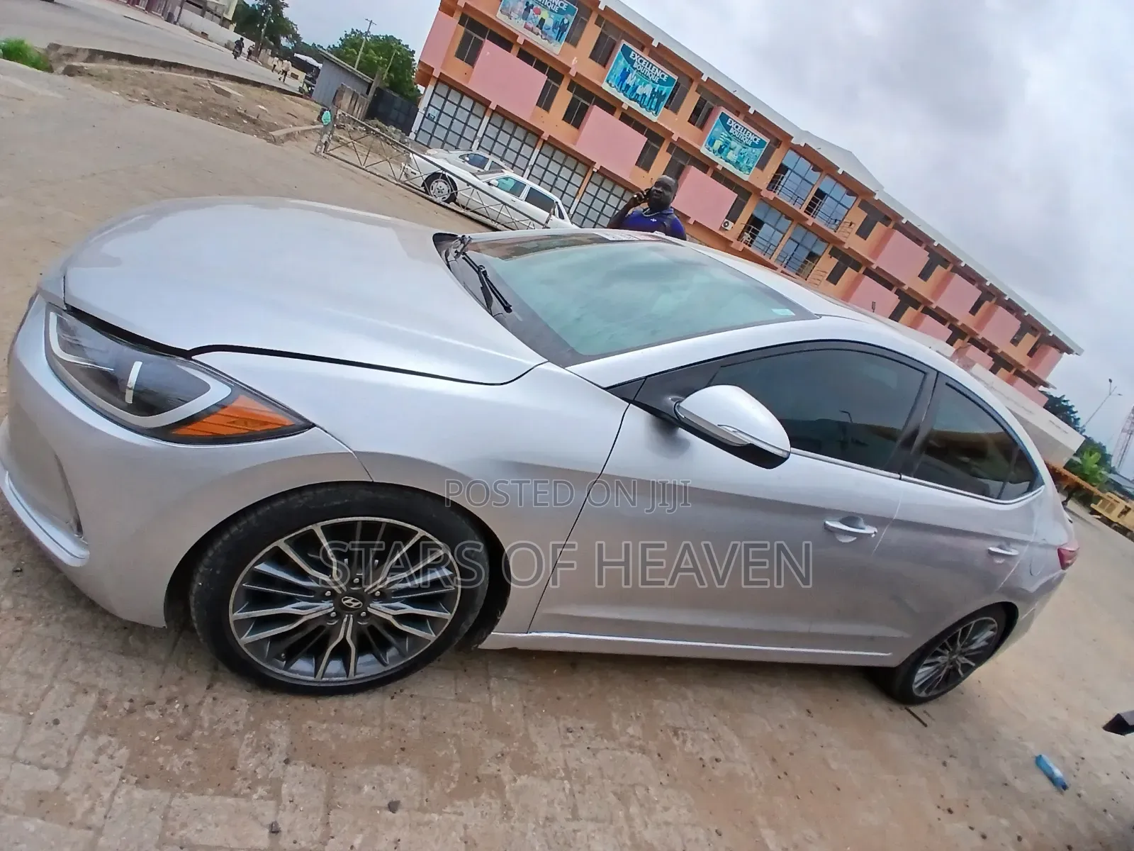 Hyundai Elantra 2018 Silver
